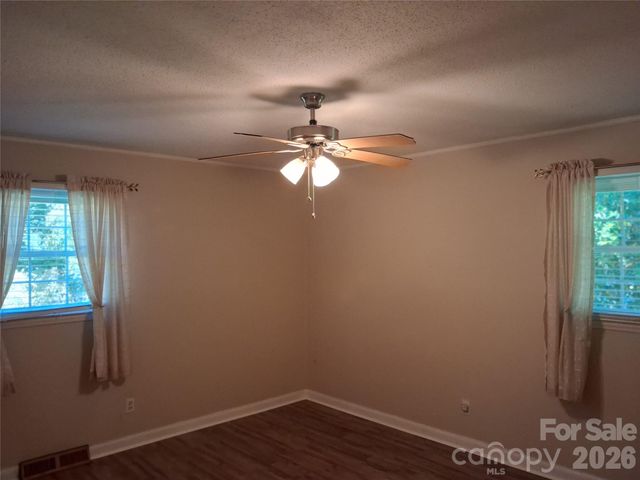 394 Efird Street, Gastonia, NC 28054