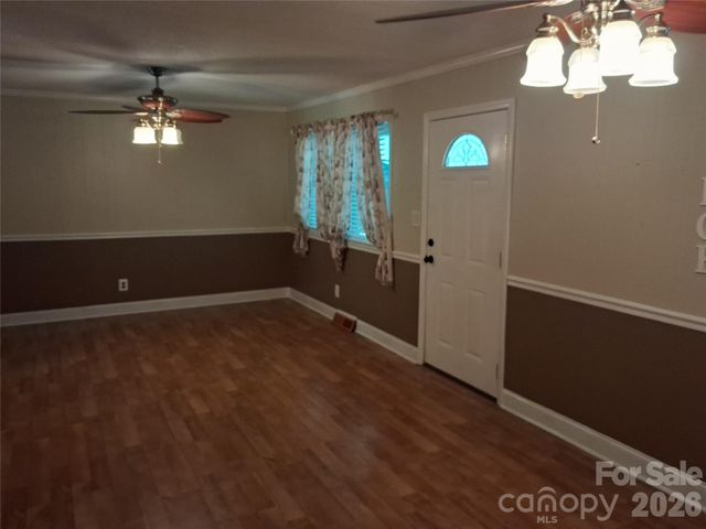 394 Efird Street, Gastonia, NC 28054