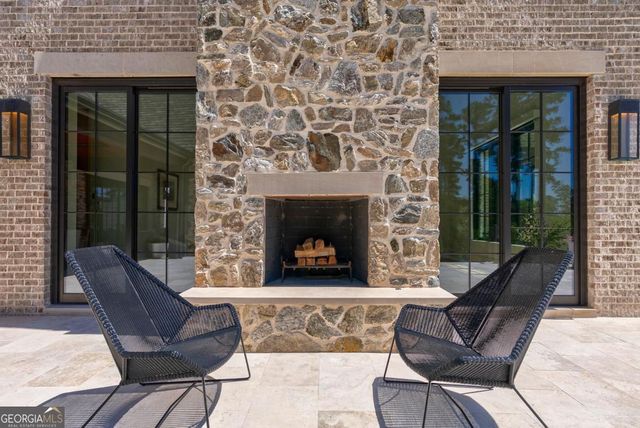 2880 Linger Longer Drive, Greensboro, GA 30642