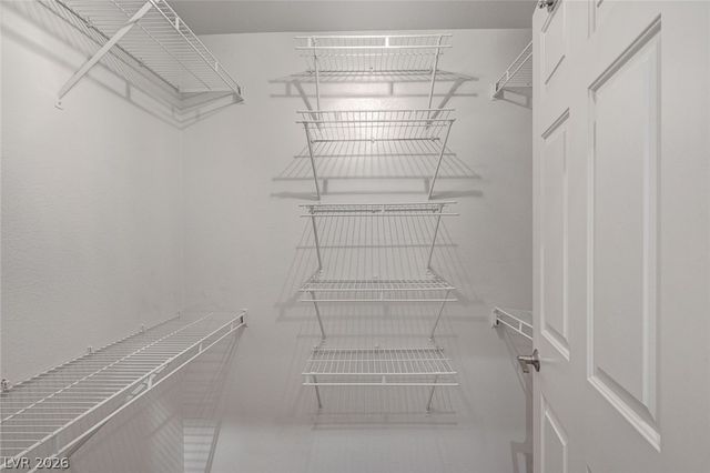 75 North Valle Verde Drive 1324, Henderson, NV 89074