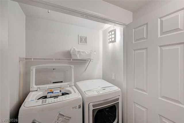 75 North Valle Verde Drive 1324, Henderson, NV 89074