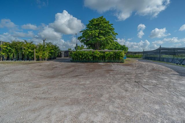 20750 SW 256 ST, Homestead, FL 33031