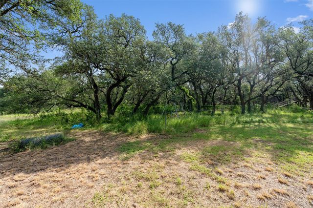 301 County Road 281, Leander, TX 78641