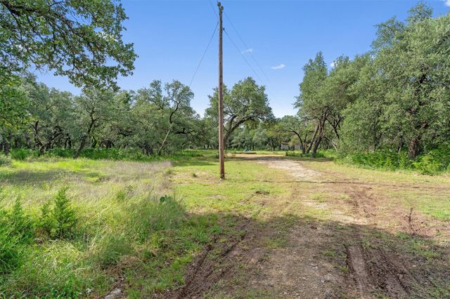 301 County Road 281, Leander, TX 78641