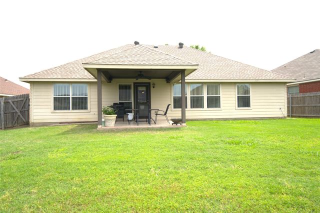 1010 Remington Ranch Road, Mansfield, TX 76063