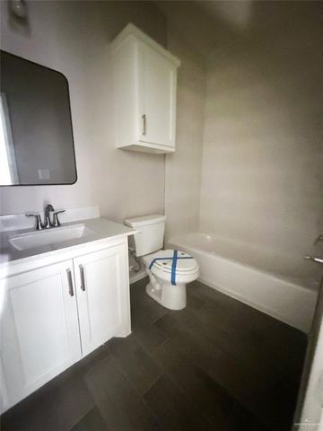 2608 E Harrison Avenue, Alton, TX 78573