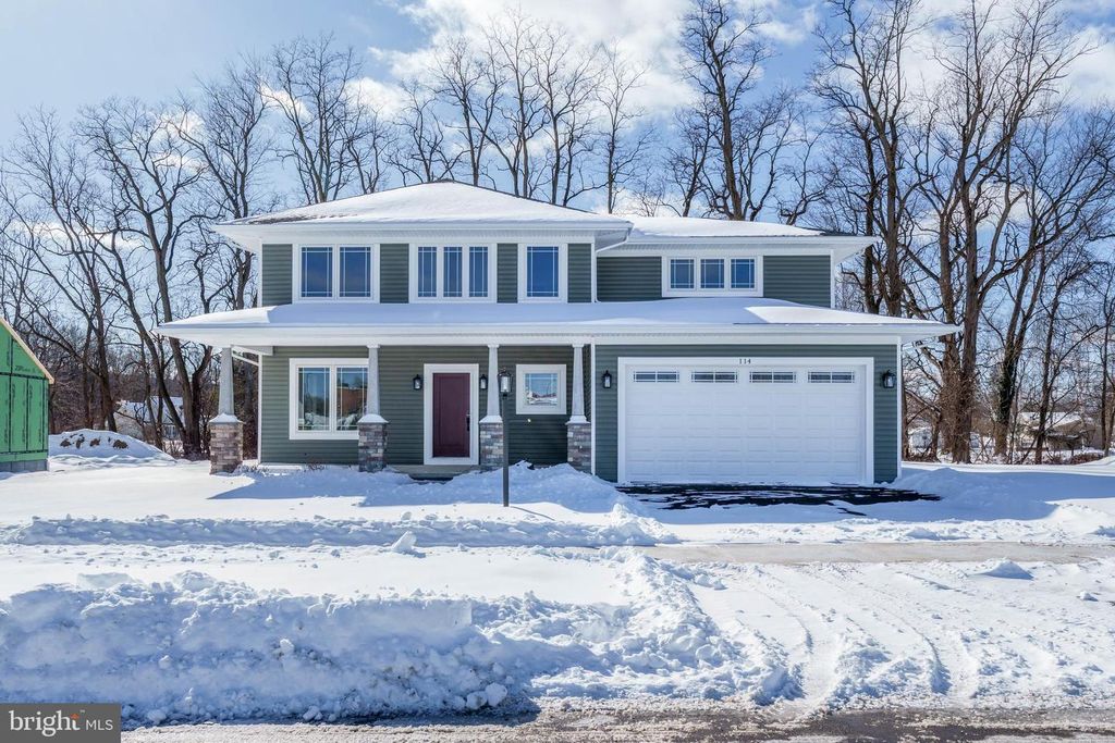 114 APPLE VIEW DRIVE, State College, PA 16801