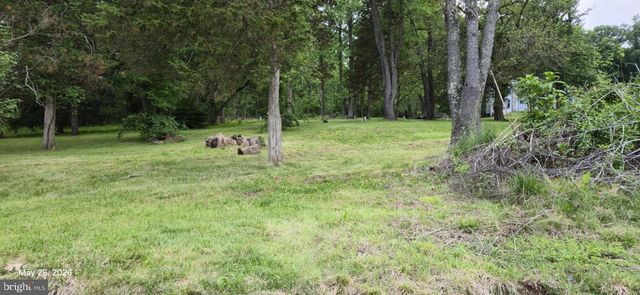 640 WALNUT RD, Birdsboro, PA 19508