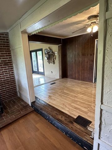 640 WALNUT RD, Birdsboro, PA 19508