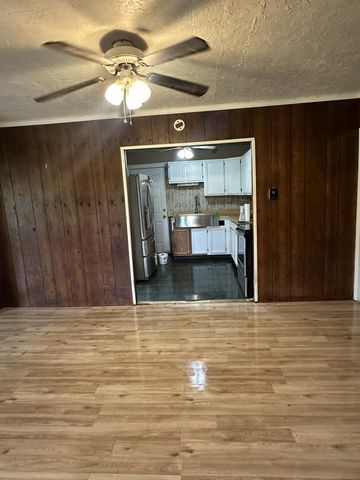 640 WALNUT RD, Birdsboro, PA 19508