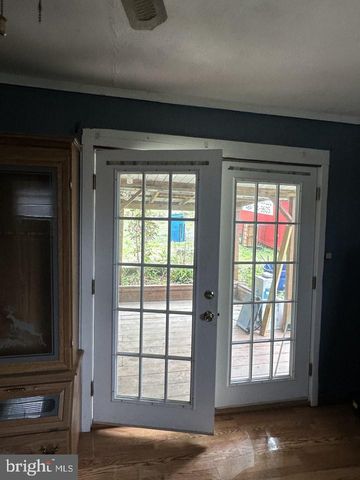 640 WALNUT RD, Birdsboro, PA 19508
