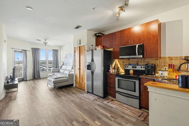 898 Oak Street SW 3422, Atlanta, GA 30310