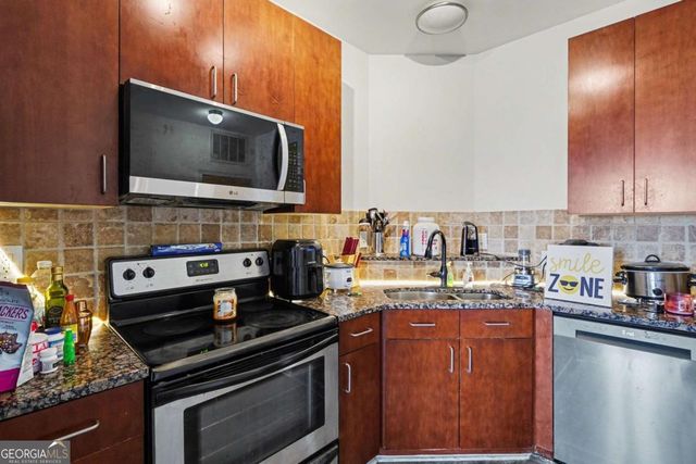 898 Oak Street SW 3422, Atlanta, GA 30310