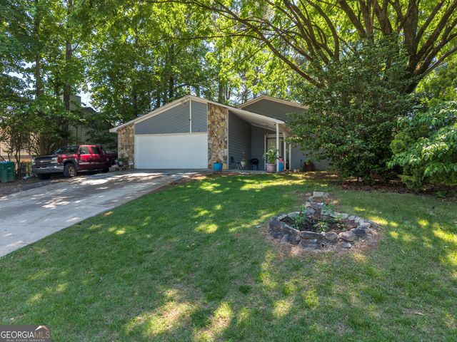 1462 Country Downs Drive, Norcross, GA 30093