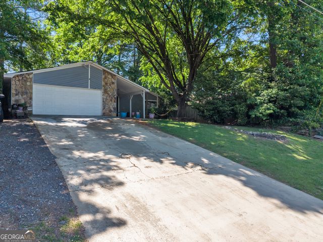 1462 Country Downs Drive, Norcross, GA 30093