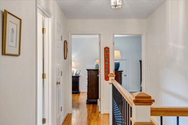 21 Queen Regent CT, Blue Ridge, VA 24064