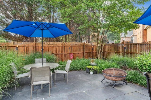 21 Queen Regent CT, Blue Ridge, VA 24064