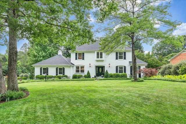 21 Queen Regent CT, Blue Ridge, VA 24064