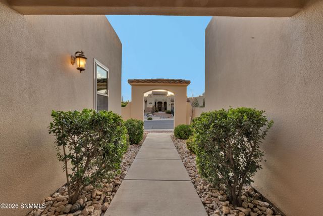 5156 San Carlos Court, Las Cruces, NM 88011