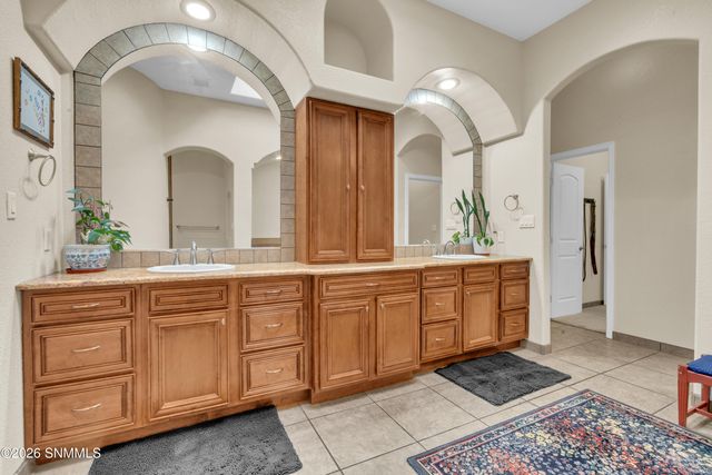 5156 San Carlos Court, Las Cruces, NM 88011