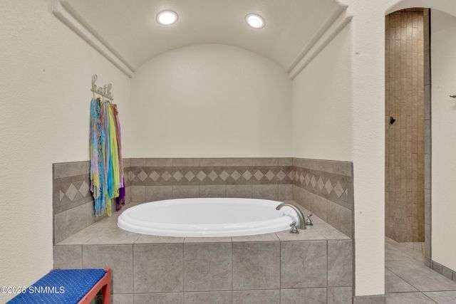 5156 San Carlos Court, Las Cruces, NM 88011
