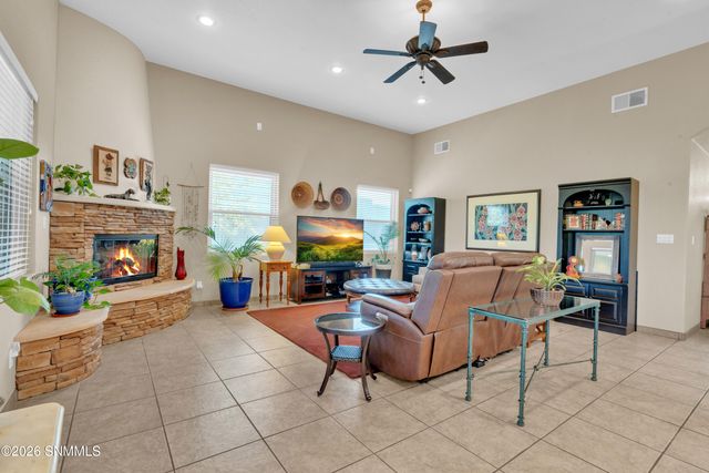 5156 San Carlos Court, Las Cruces, NM 88011