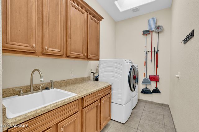 5156 San Carlos Court, Las Cruces, NM 88011