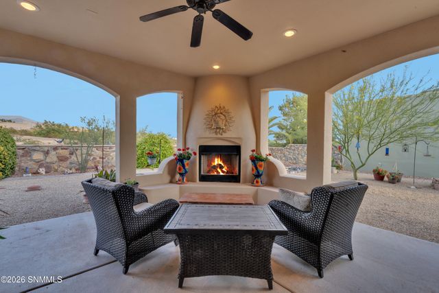 5156 San Carlos Court, Las Cruces, NM 88011