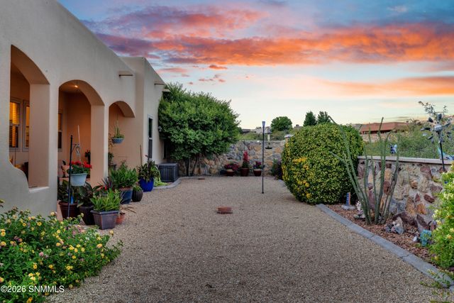 5156 San Carlos Court, Las Cruces, NM 88011