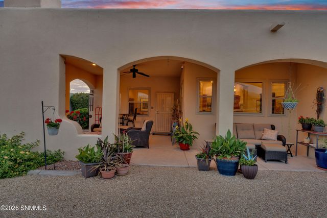 5156 San Carlos Court, Las Cruces, NM 88011