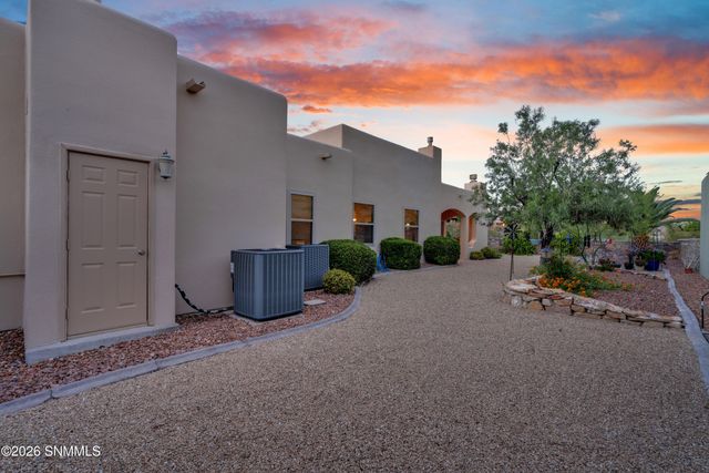 5156 San Carlos Court, Las Cruces, NM 88011