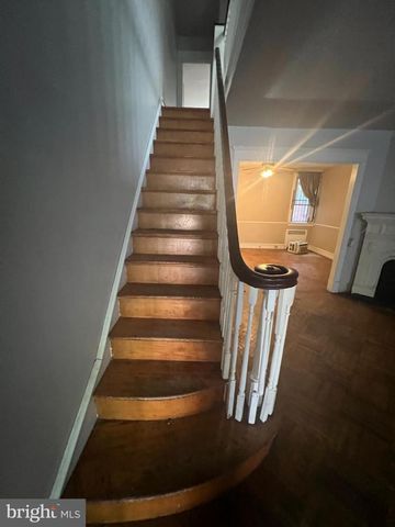 5622 N UBER ST, Philadelphia, PA 19141