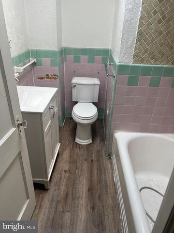 5622 N UBER ST, Philadelphia, PA 19141