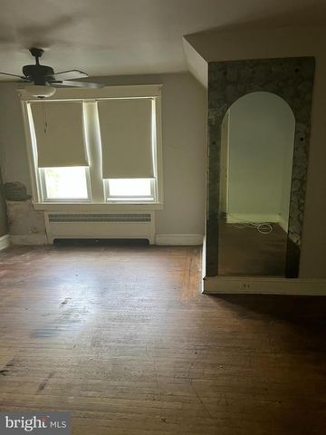 5622 N UBER ST, Philadelphia, PA 19141