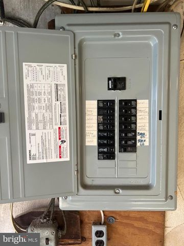 5622 N UBER ST, Philadelphia, PA 19141