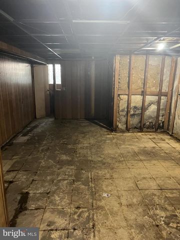 5622 N UBER ST, Philadelphia, PA 19141