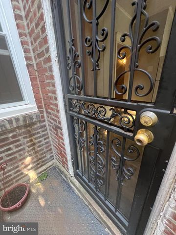 5622 N UBER ST, Philadelphia, PA 19141