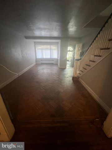 5622 N UBER ST, Philadelphia, PA 19141