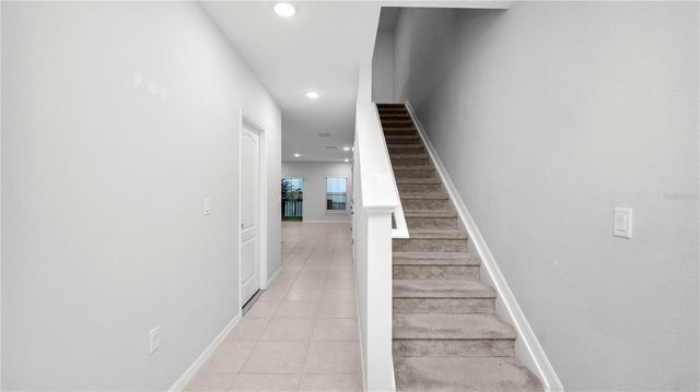 3857 HAMPSTEAD LANE, Lakeland, FL 33810