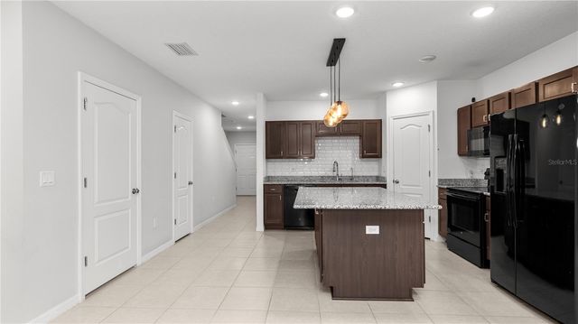 3857 HAMPSTEAD LANE, Lakeland, FL 33810