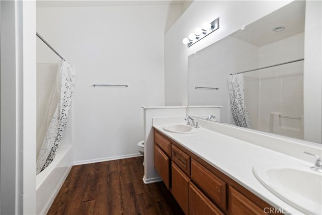 15589 Cheyenne, Hesperia, CA 92345