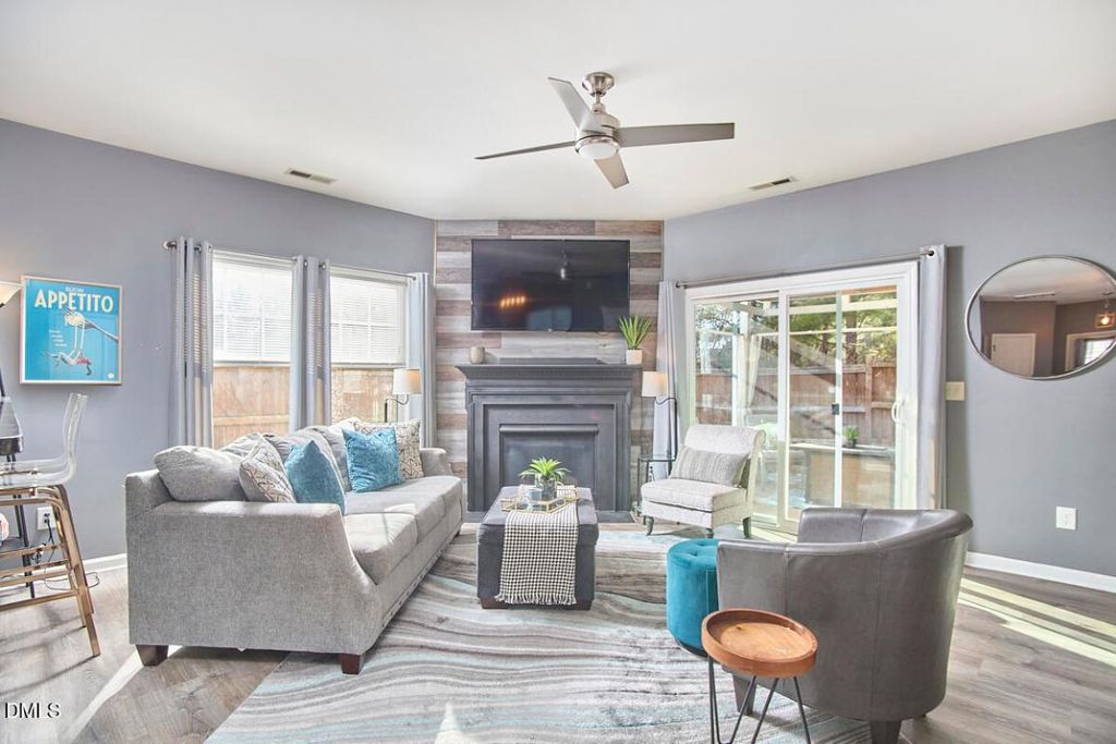 176 Breezemont Drive, Fuquay Varina, NC 27526