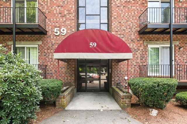 59 Mill St 302, Dracut, MA 01826