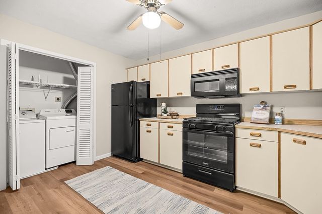 59 Mill St 302, Dracut, MA 01826