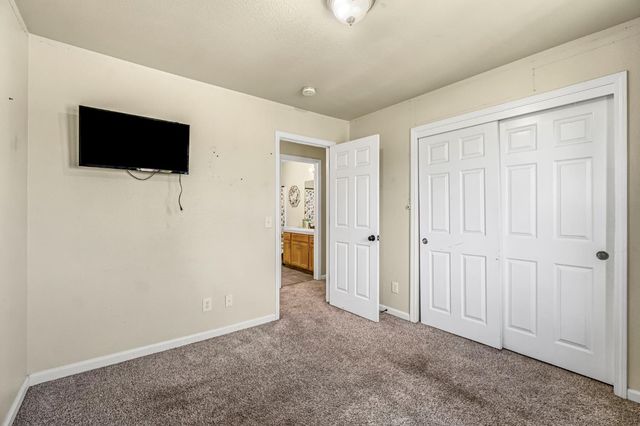 1050 Monterey Street, Madera, CA 93637