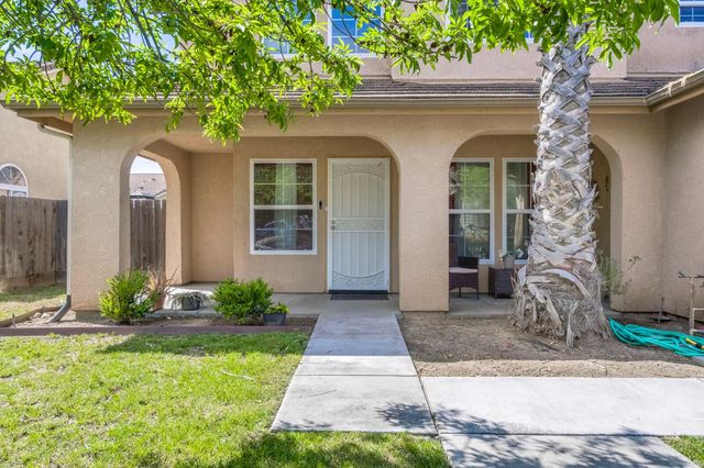 1050 Monterey Street, Madera, CA 93637