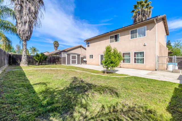 1050 Monterey Street, Madera, CA 93637