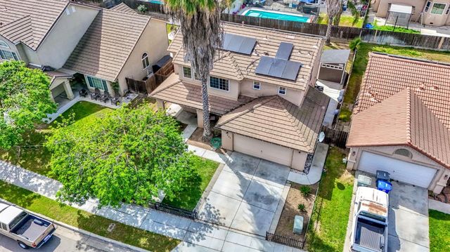 1050 Monterey Street, Madera, CA 93637