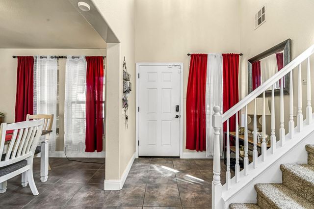 1050 Monterey Street, Madera, CA 93637