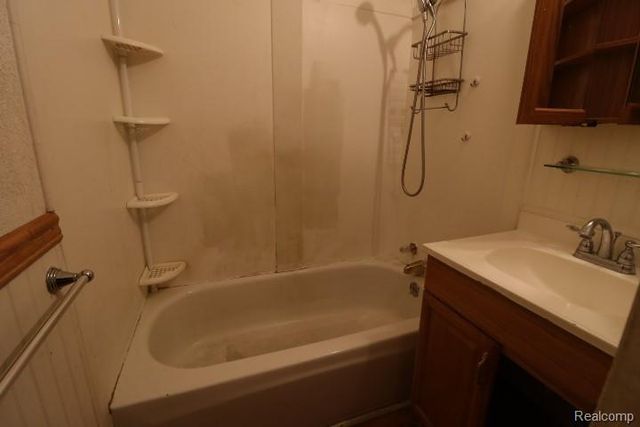 3143 Maywood Drive, Flint, MI 48504